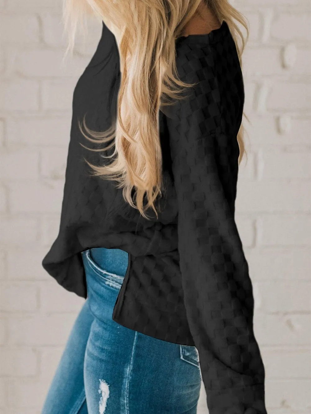 Black Textured Crew Neck Thumbhole Top for Autumn Wardrobe