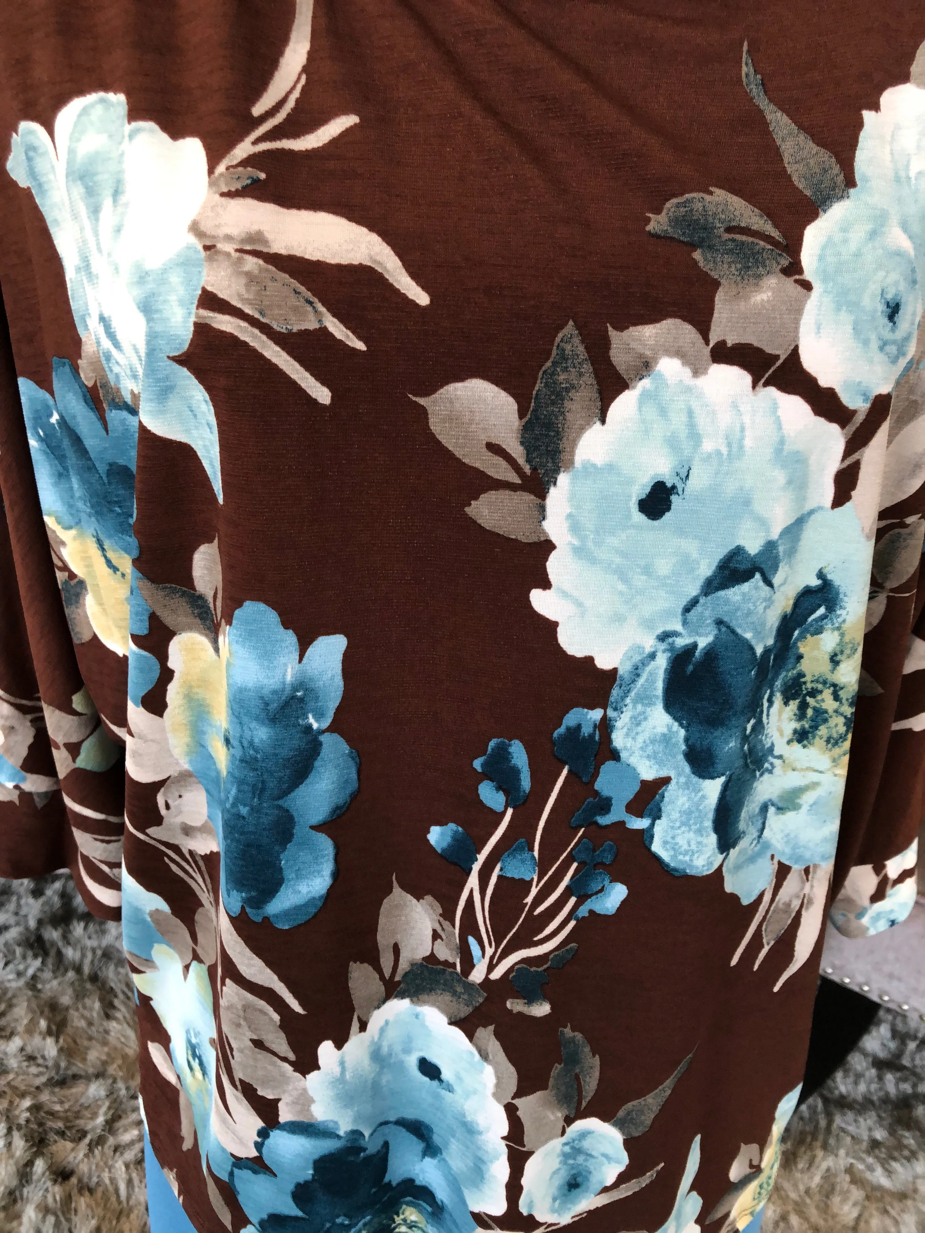 Brown/Blue Floral Top