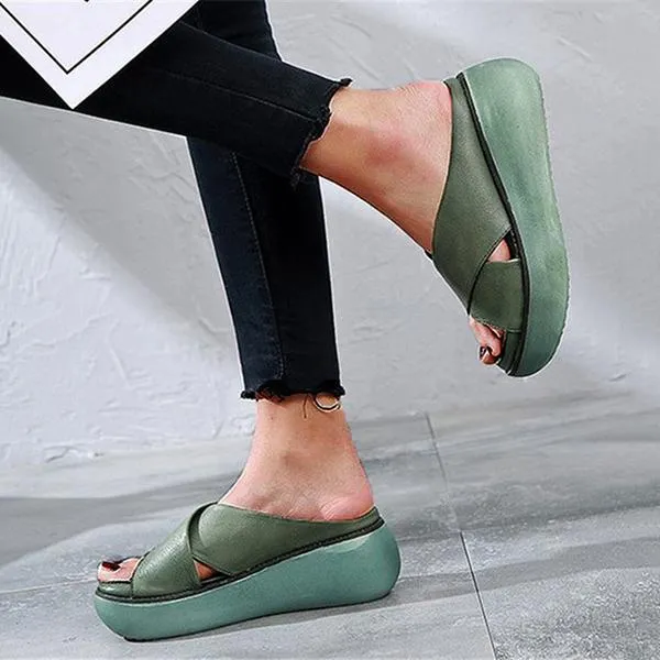 Comfortable and durable orthopedic Sandals