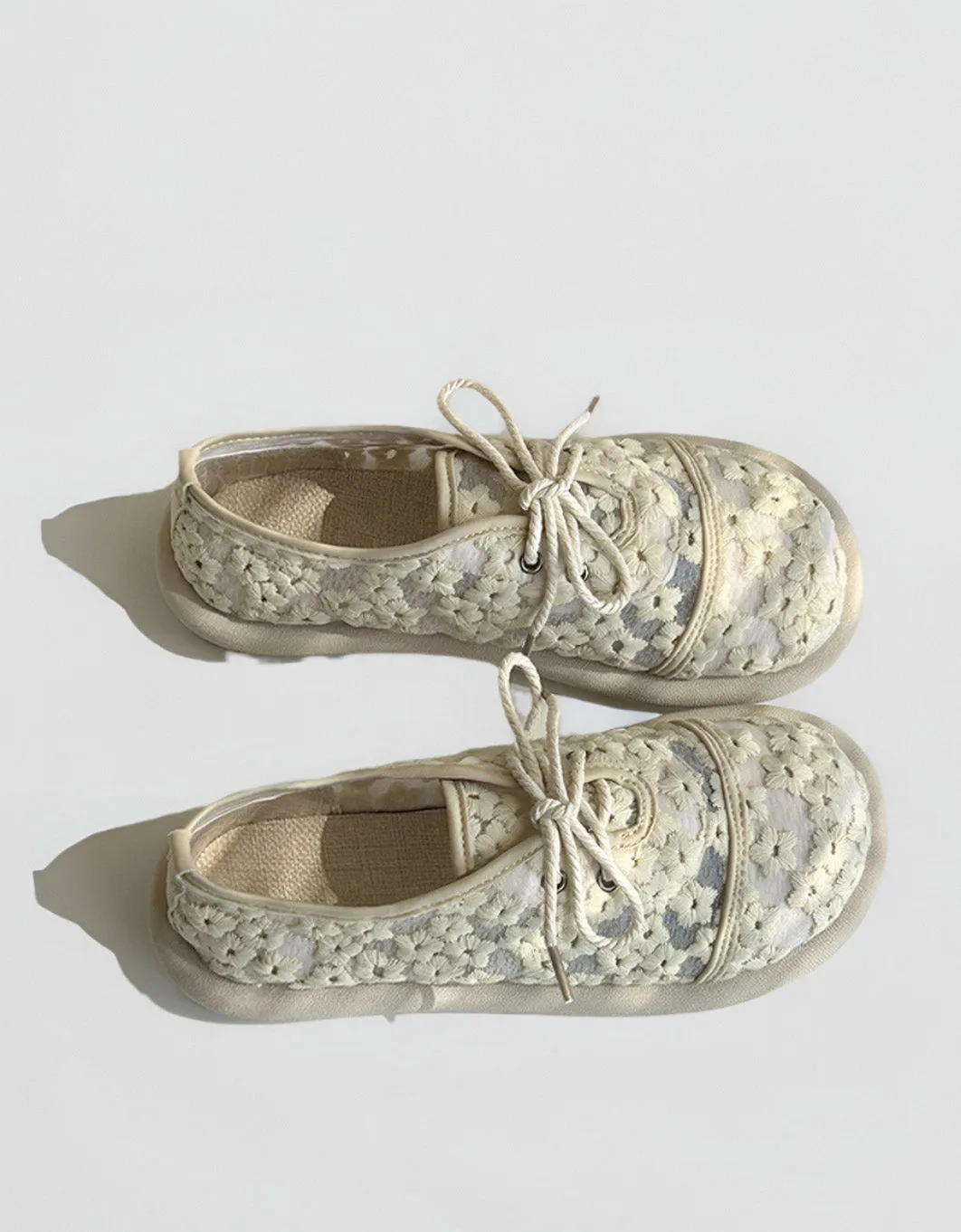 Round Toe Lace Embroidery Comfortable Flat Shoes