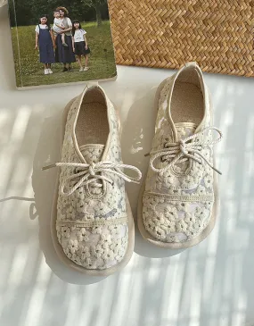 Round Toe Lace Embroidery Comfortable Flat Shoes