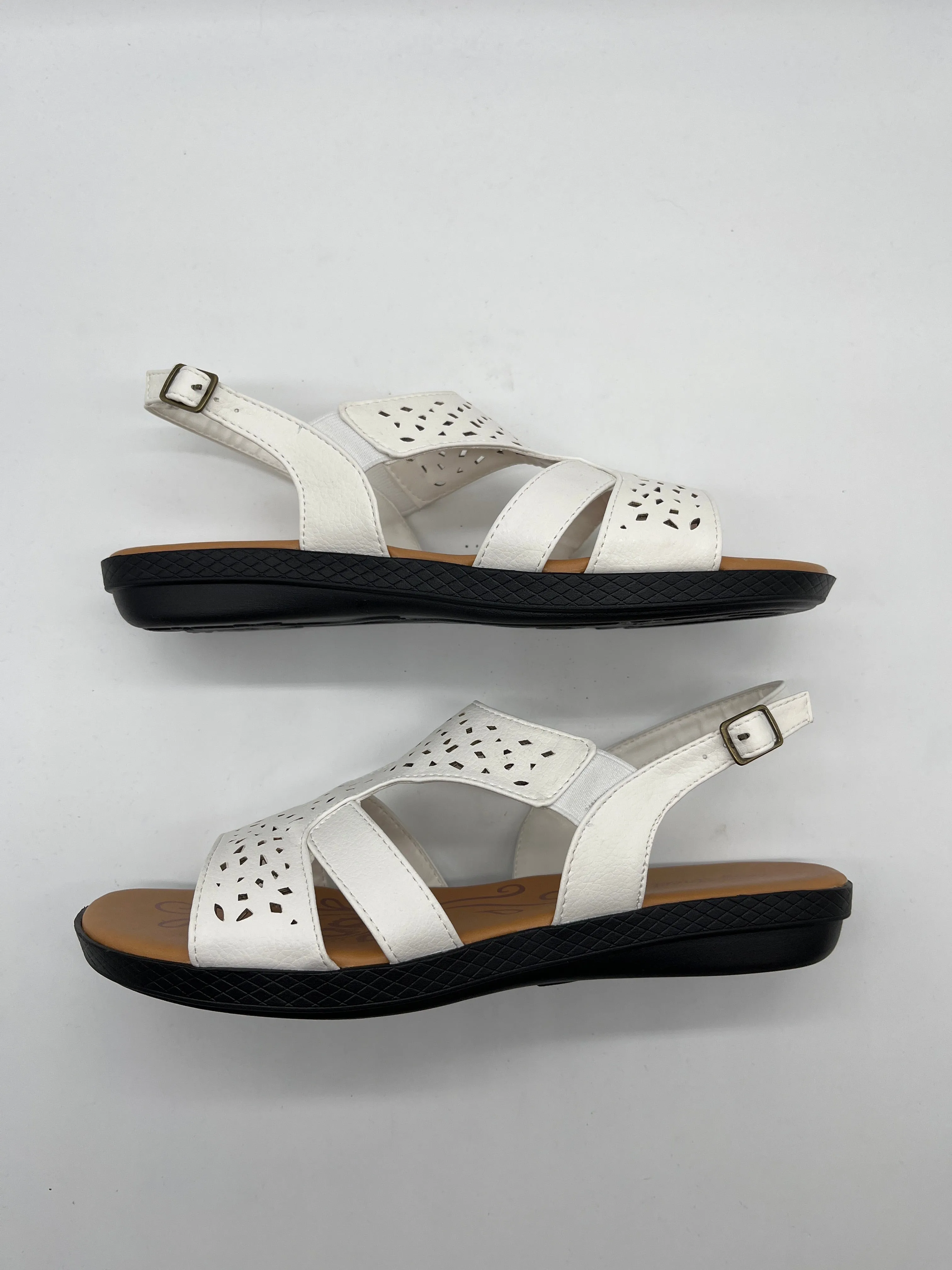 White Sandals Flats Easy Street, Size 10